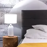 Rosa *